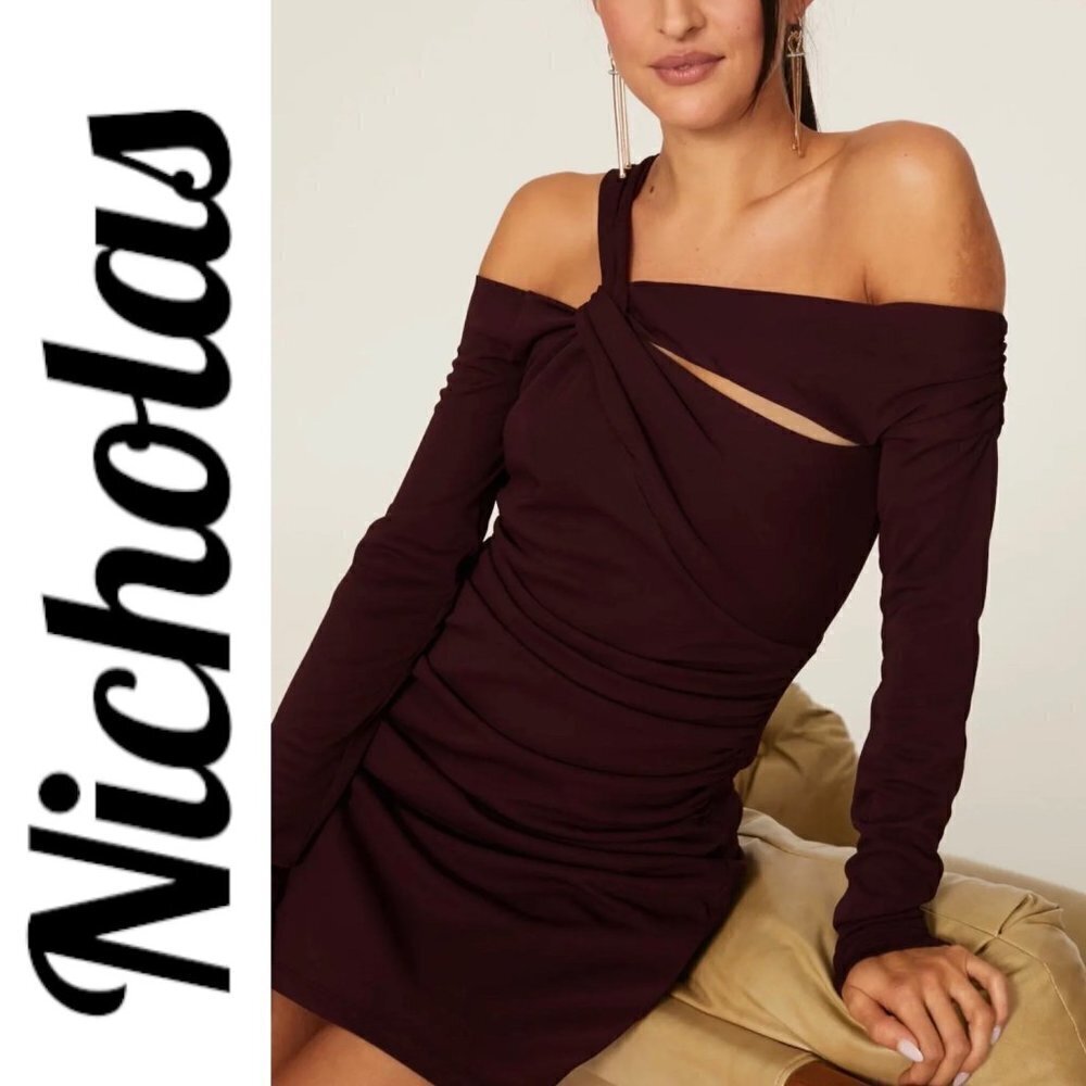 NWT NICHOLAS One Shoulder Twist Bodice Mini Cocktail Sheath‎ Dress Burgundy, XS